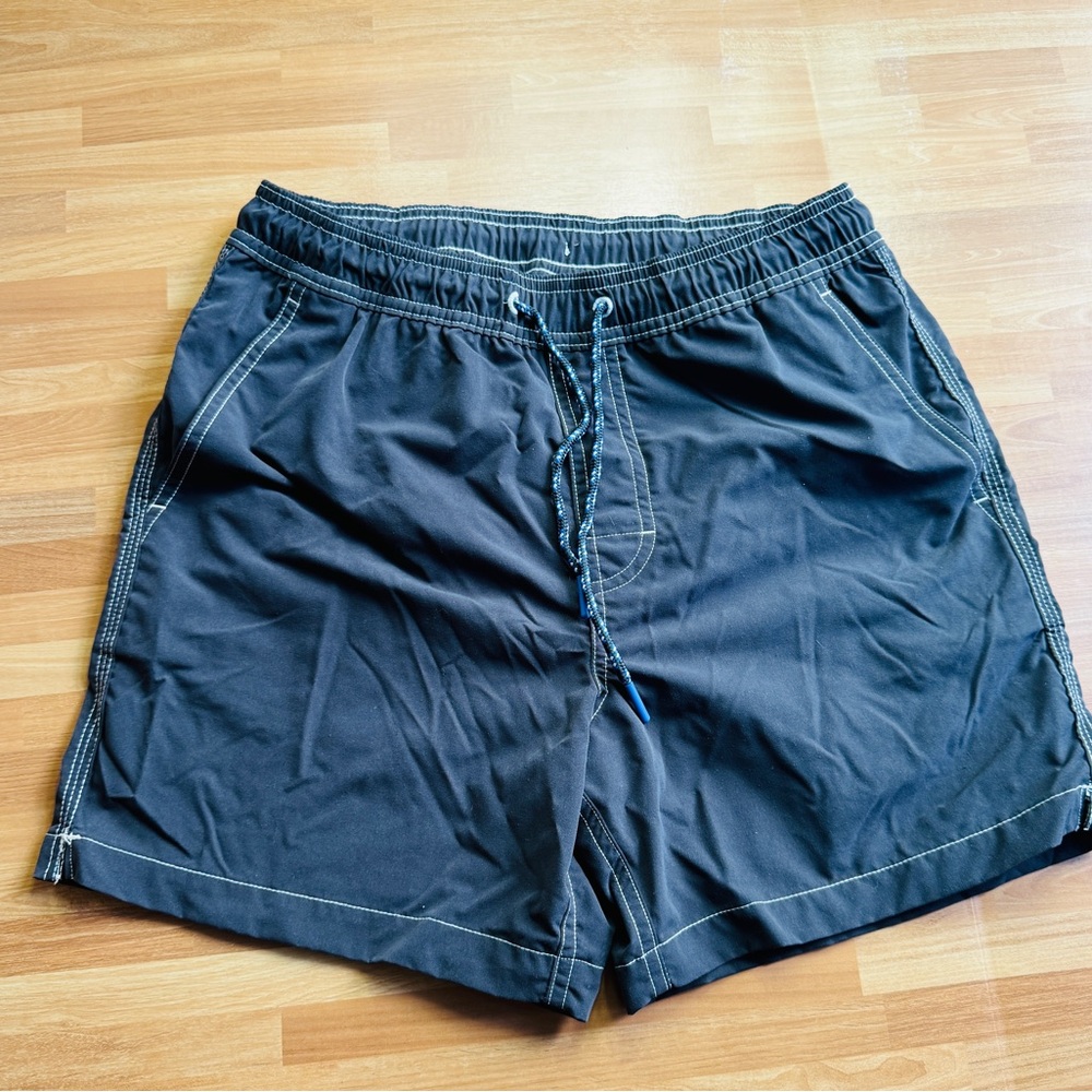 American Eagle men's black swim trunks size xs